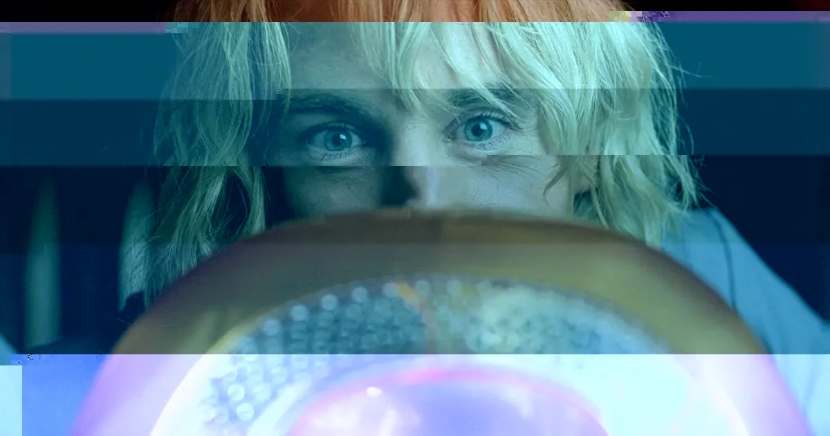 a glitched screenshot of Hansel from Zoolander looking at a computer, saying "the files are IN the computer... it's so simple"